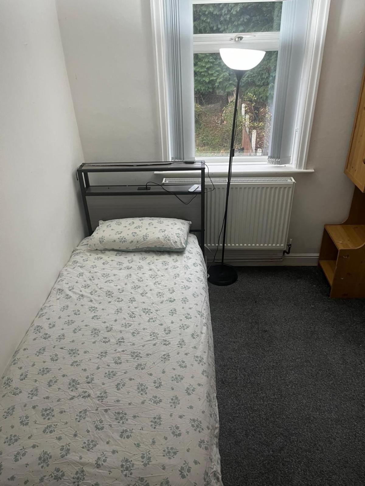 Cosy Two Bedroom House In Bradford Bradford (West Yorkshire)